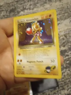 Rockets Hitmonchan Gym Heroes Trading Card 11/132 Holo - Image 3