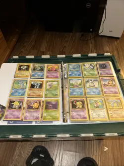 Vintage Pokemon Card Binder Lot 100+ Cards LP-MP Mixed Sets, Base Set, 90’s, Y2K - Image 2