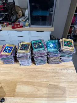 Massive Yu-Gi-Oh! OCG Series 2 Card Lot MP-DMG 5.5 lbs Commons/Rares (Hundreds) - Image 1