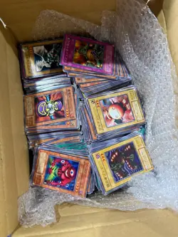 Massive Yu-Gi-Oh! OCG Series 2 Card Lot MP-DMG 5.5 lbs Commons/Rares (Hundreds) - Image 3