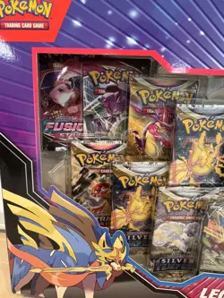 Pokemon Legendary Warrior (Fusion Strike) & Unova Heavy Hitters Box Combo Sealed - Image 2