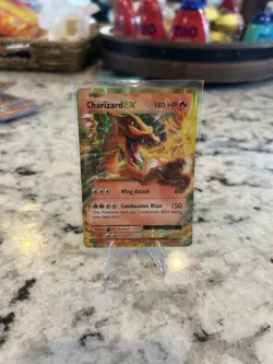 Pokemon TCG Charizard-EX Evolutions Holo Rare Card 12/108 - Image 1
