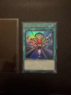 Yu-Gi-Oh TCG Monster Reborn Legend of Blue Eyes White Dragon LOB-EN118 Unlimited - Image 1