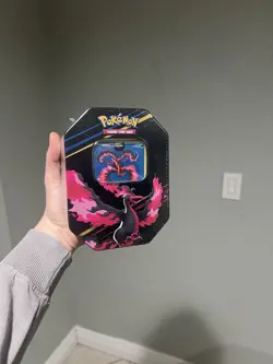 POKEMON TCG CROWN ZENITH ZAPADOS, ARTICUNO, MOLTRES TIN SET - 3 TINS Sealed - Image 4
