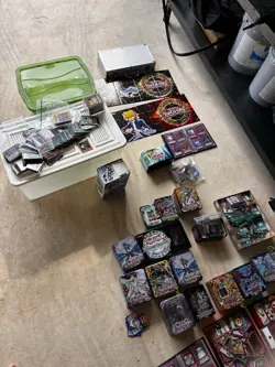 Konami Yu-Gi-Oh! Card and Game Lot - Image 2