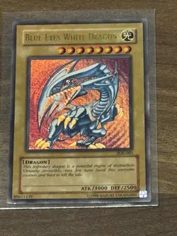 YuGiOh Blue Eyes White Dragon SDK-001 Ultra Rare Starter Deck Kaiba - Image 1
