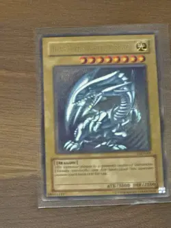 YuGiOh Blue Eyes White Dragon SDK-001 Ultra Rare Starter Deck Kaiba - Image 2