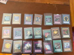 yugioh card lot. Konami card games. Great condition cards. Holo foils!! - Image 1