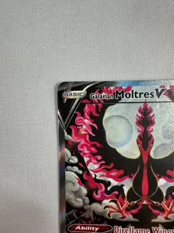 Pokemon TCG Galarian Moltres V 177/198 Chilling Reign Alternate Full Art - Image 2