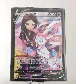 Pokemon Sylveon v TCG Trainer Gallery Holo Card TG14/TG30 Swsh09 Near Mint - Image 1