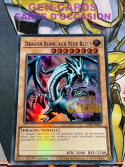 CARTE Yu Gi Oh DRAGON BLANC AUX YEUX BLEUS LDS2-FR001 TITRE BLEU - Image 1