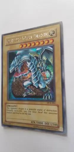 Yu-Gi-Oh COLLECTOR'S Blue-Eyes White Dragon Prismatic Secret Pck-001 LOB DDS - Image 3