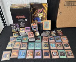 Yu-Gi-Oh Trading Card Game HUGE LOT (350+ Commons | 25+ Holo (Dark Magician) - Image 1