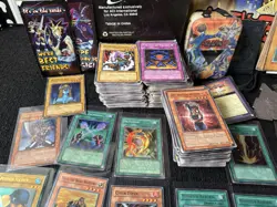 Yu-Gi-Oh Trading Card Game HUGE LOT (350+ Commons | 25+ Holo (Dark Magician) - Image 4