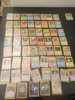 Lot carte nintendo pokemon team rocket 2000 76 cards of 83 - Image 1