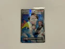 FOSSIL RESEARCHER 110/111 HOLO FULL ART POKEMON TRAINER CARD FURIOUS FISTS - DMG - Image 1