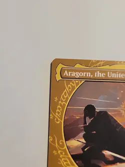 MTG: Aragorn, the Uniter (Showcase) - Universes Beyond: Lord of the Rings 317 - Image 5