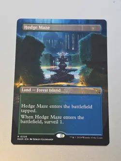 Hedge Maze (Borderless) Murders at Karlov Manor Regular - Image 1