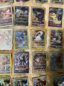 35 Trainer Gallery Pokemon Cards - Umbreon, Charizard, Kingdra - Freshly Pulled - Image 2