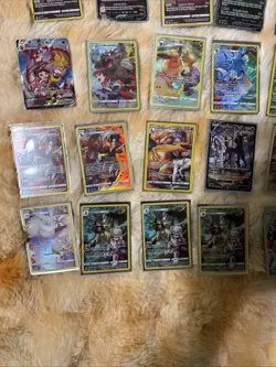 35 Trainer Gallery Pokemon Cards - Umbreon, Charizard, Kingdra - Freshly Pulled - Image 4