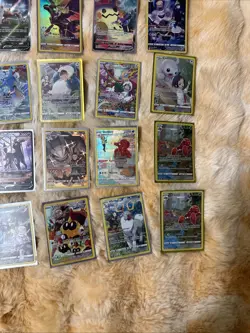 35 Trainer Gallery Pokemon Cards - Umbreon, Charizard, Kingdra - Freshly Pulled - Image 5