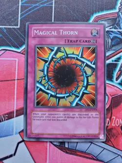 Yu-Gi-Oh Card - TP5-EN003 - MAGICAL THORN (super rare holo) - NM - Image 1