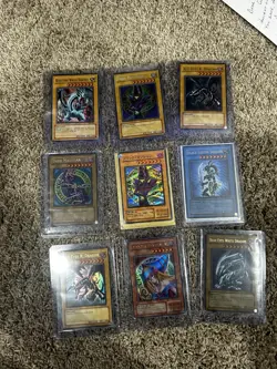 Yu-Gi-Oh! TCG Card Lot Holographic Blue Eyes, Dark Magician Girl, Dark magician - Image 1
