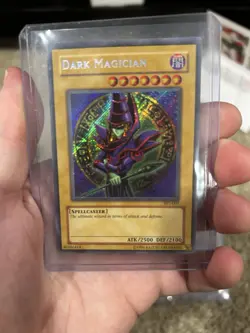 Yu-Gi-Oh! TCG Card Lot Holographic Blue Eyes, Dark Magician Girl, Dark magician - Image 4