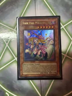 Yu-Gi-Oh Toon Dark Magician Girl JUMP-EN010 Ultra Rare Limited Edition NM - Image 1
