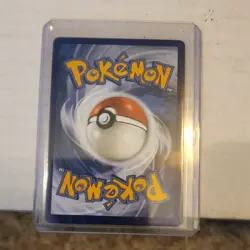 Pokemon TCG Charizard 4/102 Celebrations Classic Collection Full Art Holo - Image 2