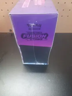 POKEMON TCG: SWORD & SHIELD FUSION STRIKE ELITE TRAINER BOX FACTORY SEALED 820650809330 - Image 4