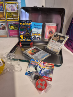 Pokemon Huge Lot Of Binder Lunchbox Collection 230+ Cards W/ 60+ Holos & More - Image 2