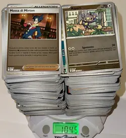 LOTTO 1KG DI CARTE POKEMON SET FIAMME SPETTRALI IN ITALIANO NUOVE CON 10% FOIL - Image 1