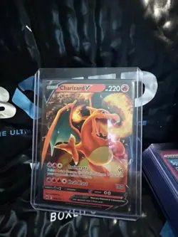 Pokemon TCG Charizard V Crown Zenith Holo Ultra Rare Card 018/159 - Image 3
