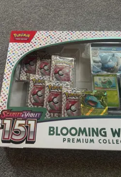 Pokemon: 151 Blooming Waters Premium Collection Brand New - Image 2