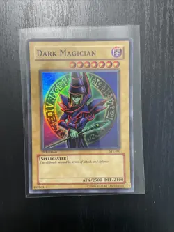 Dark Magician - Super Rare 1st Edition SYE-001 - HP - YuGiOh - Image 1
