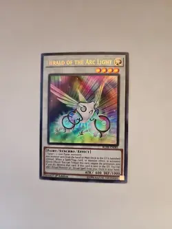 Yugioh Herald of the Arc Light BLHR-EN085 Ultra Rare 1st Ed NM - Image 1