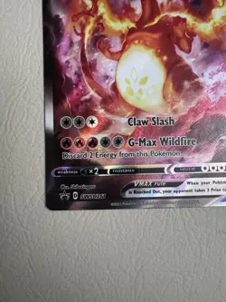 Charizard VMAX SWSH261 SWSH: Sword & Shield Promo Cards Holo - Image 5