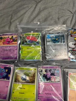 Pokemon Bulk 1000+ Cards 300 HOLO/REV INCLUDED - 200 Sealed Energy - Fun Pack - Image 2