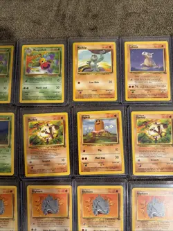 Vintage Lot Of 21 1999 Pokemon Cards In Top Loaders B3 - Image 3