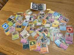 Lot of 100 Pokemon Cards 2022-2024 Very Good Condition - Image 1
