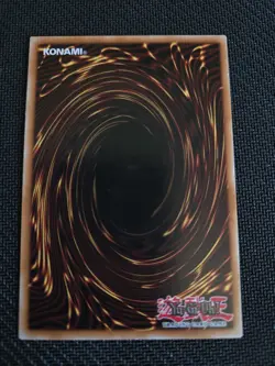 Dark Magician MVP1-ENGV3 Gold Secret Rare Limited Edition NM Yugioh - Image 2