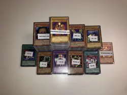 Yu-Gi-Oh! Bulk aus alten Sets (viele uber 20 Jahre alt) - ca. 2.600 Karten. - Image 1