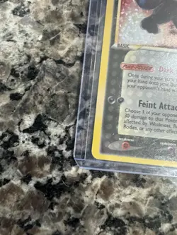 Umbreon Gold Star 17/17 Celebrations Pokemon TCG Holo Card Classic Collection - Image 5