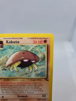 Pokemon Fossil #50/62 Common Kabuto Trading Card - Image 3