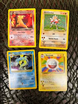 *LOT x 27 VINTAGE MILD DAMAGED * Pokemon TCG ~ Unlimited, Gym Heroes, NEO, PROMO - Image 4