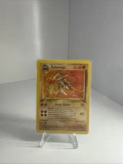Pokemon TCG 1999 Kabutops Fossil Card 24/62 Non-Holo 1st Edition Regular Rare - Image 1