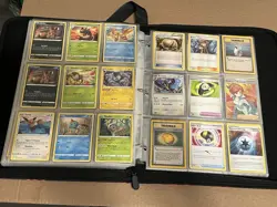 Pokemon Binder Collection Lot Of 700 Cards Vintage/Modern Plus Extra Cards - Image 1