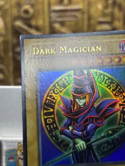 Yugioh Dark Magician LOB-005 The Legend of Blue Eyes White Dragon 1st Edition NM - Image 3
