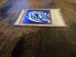 Yu-Gi-Oh! Blue-Eyes White Dragon CT13-EN008 Ultra Rare Limited Edition LP - Image 3